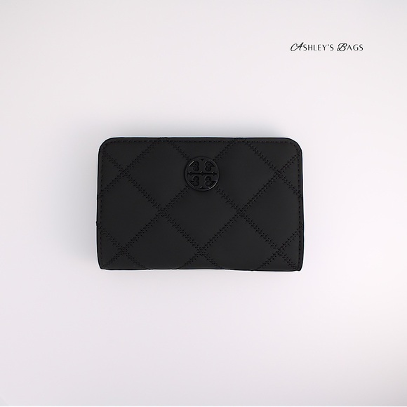 Tory Burch Willa Quilted Matte Medium Wallet In Black - Picture 1 of 5